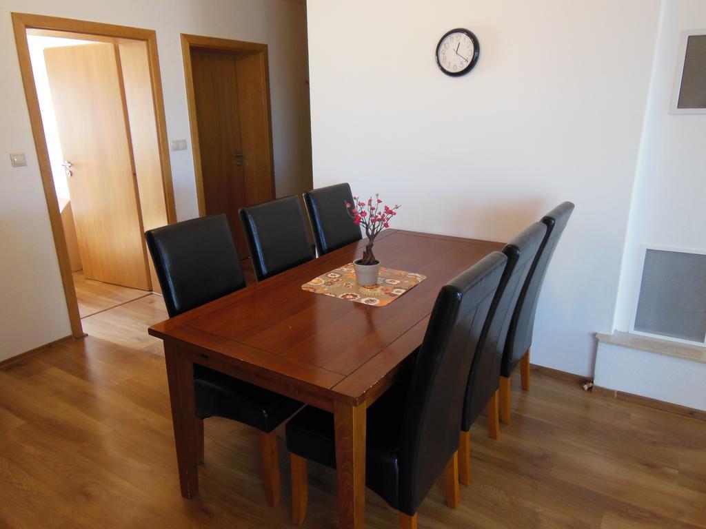 Apartman Slavkov Home & Parking Nová Lesná Eksteriør bilde